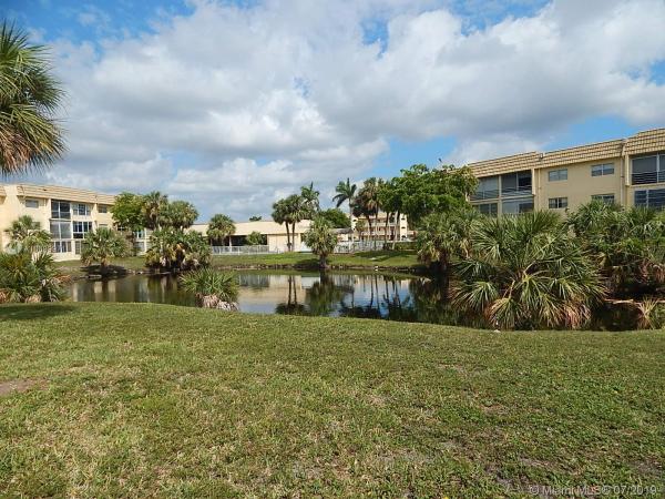 Sunrise Lakes 2, 8285 Sunrise Lakes Blvd #202, Sunrise, Florida 33322, image 1