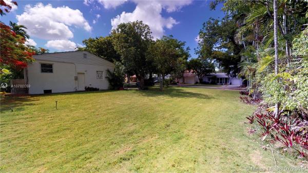 Coral Estates, 631 Zamora Ave, Coral Gables, Florida 33134, image 2