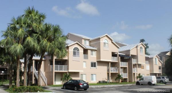 Royal Palm Place At The Hammocks, 10520 SW 158 Ct #305, The Hammocks, Florida 33196, image 2