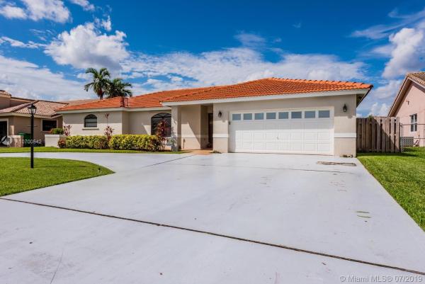 Hawkes Bluff, 5031 King Arthur Ave, Davie, Florida 33331, image 2