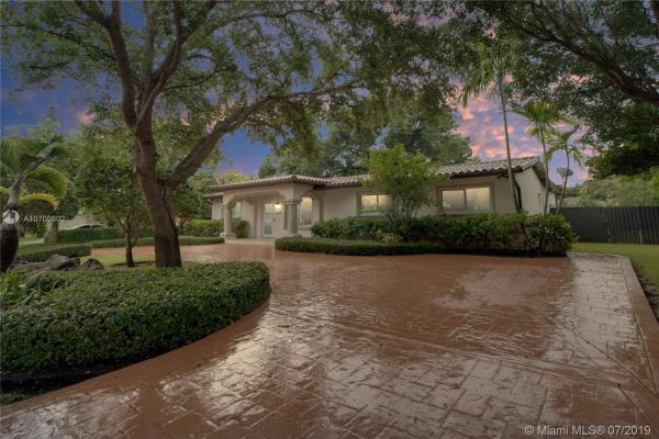 Cambridge Lawns, 6230 SW 58th St, South Miami, Florida 33143, image 2