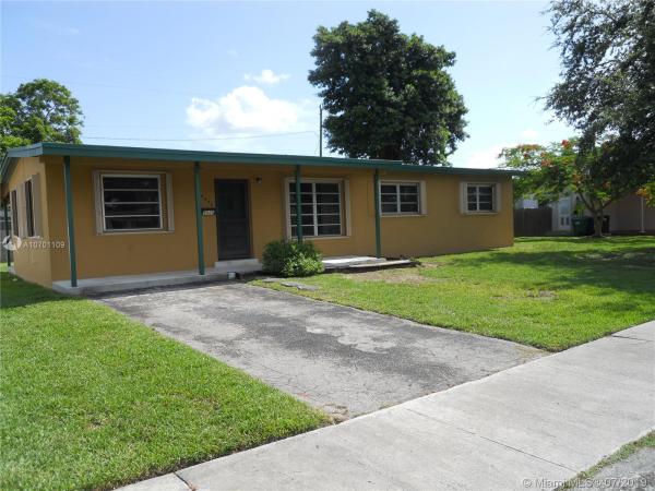 Cutler Ridge Manor Estates, 9845 SW 197th St, Cutler Bay, Florida 33157, image 2