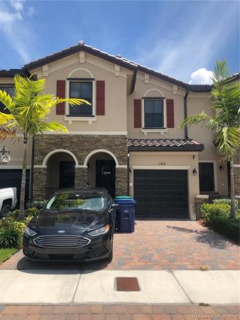 Artesa At Coco Palm Estates, 11426 SW 252nd Ter #11426, Princeton, Florida 33032, image 2