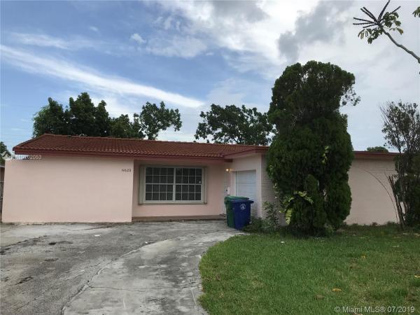 6625 Arbor Dr, Miramar, Florida 33023, image 2