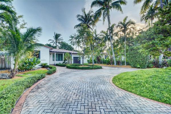 Sherwood Forest, 280 NE 89th St, El Portal, Florida 33138, image 2