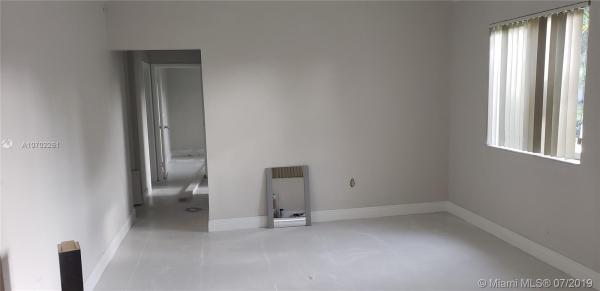 Biscayne Gardens, North Miami, Florida 33168, image 2
