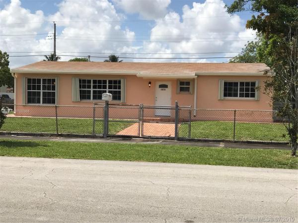 Scott Lake Manor, 1271 NW 178th Ter, Miami Gardens, Florida 33169, image 2