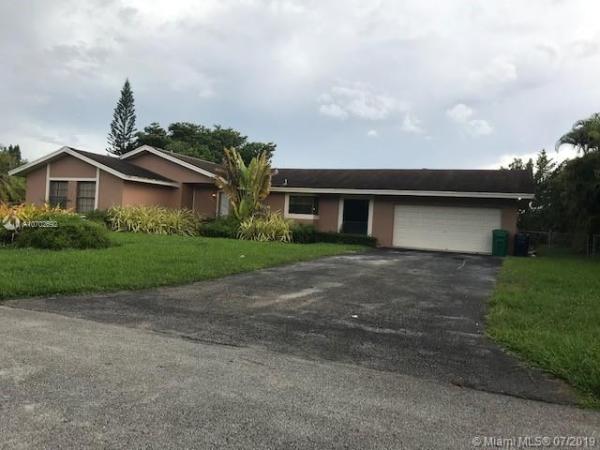 Pine Shore, 12630 SW 113th Ct, Kendall, Florida 33176, image 2