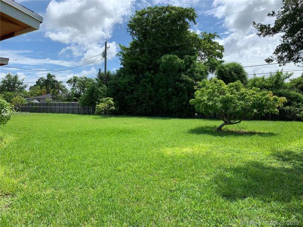 Silverton Estates, 22720 SW 124th Ct, Goulds, Florida 33170, image 2