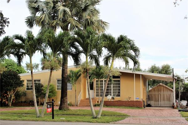 Coral Way Village, 8310 SW 32nd Ter, Westchester, Florida 33155, image 2