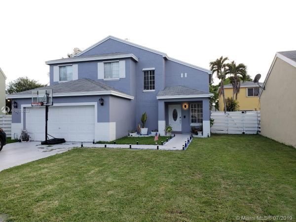 Stoneybrook At Country Walk, 14518 SW 138th Pl, Country Walk, Florida 33186, image 2
