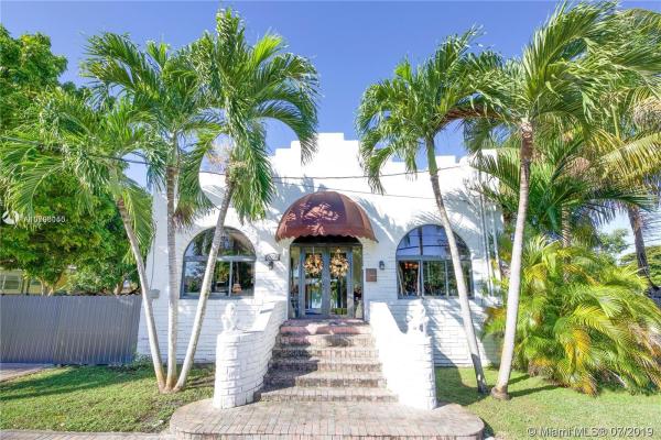 Coral Villas, 2600 SW 64th Ave, Coral Terrace, Florida 33155, image 2