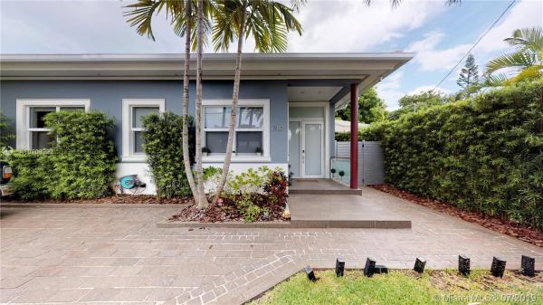 780 NE 88th St, Unincorporated Dade County, Florida 33138, image 2
