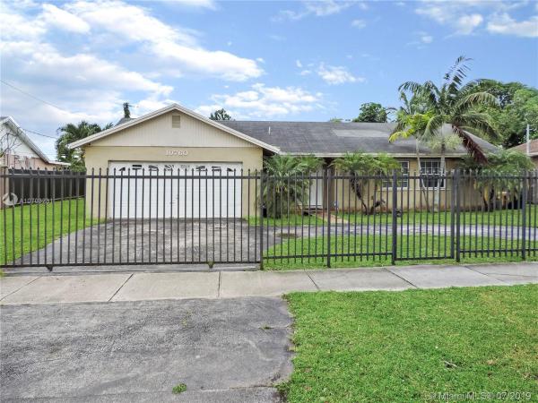 Fairway Lake South, 10760 SW 160th St, Palmetto Estates, Florida 33157, image 2