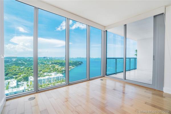 Blue On The Bay, 601 NE 36th St #2804, Miami, Florida 33137, image 2
