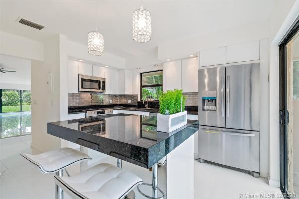 Windward Village At Jonathan's Landing, 3628 Freshwater Dr, Jupiter, Florida 33477, image 2