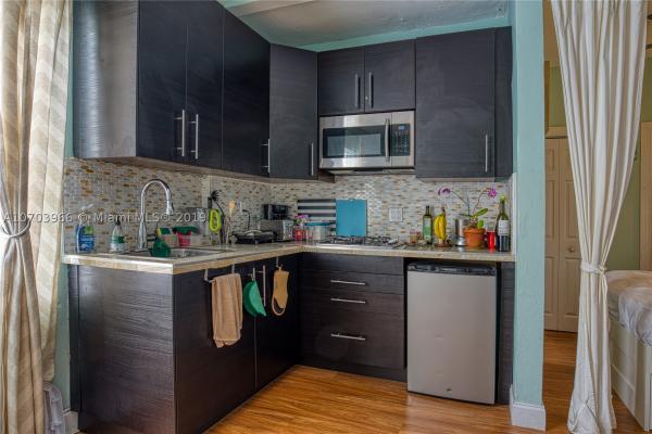 Ocean Villas, 3710 Collins Ave #N-303, Miami Beach, Florida 33140, image 3