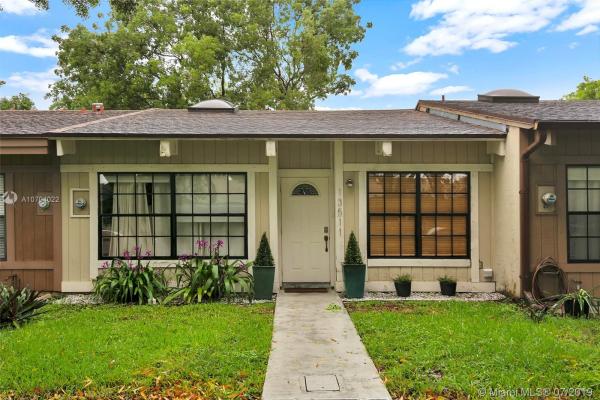 Cindis Place, 13511 SW 101st Ln, The Crossings, Florida 33186, image 2