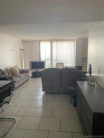 Coronado Tower 1, 20335 W Country Club Dr #1502, Aventura, Florida 33180, image 2