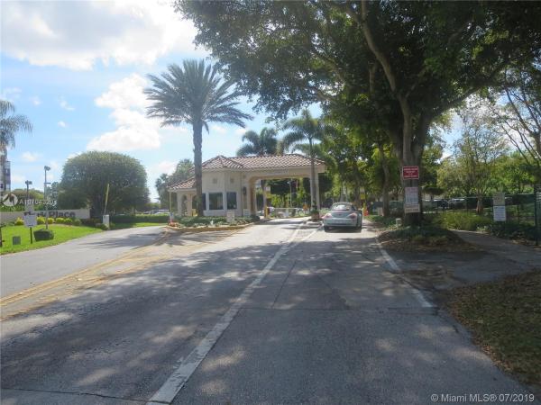 The Forest, 900 Saint Charles Pl #613, Pembroke Pines, Florida 33026, image 1