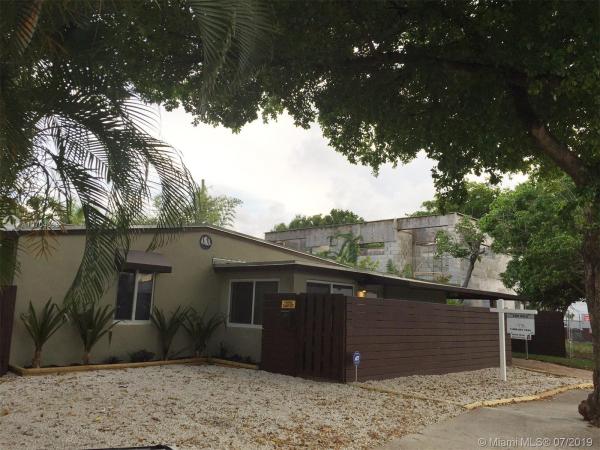 Lake Ridge, 1104 NE 13th St, Fort Lauderdale, Florida 33304, image 2