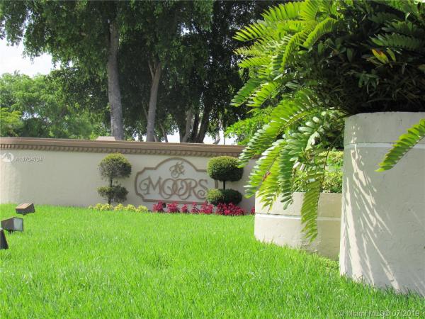 Villa Homes At The Moors, 6444 NW 170th Ter, Country Club, Florida 33015, image 2