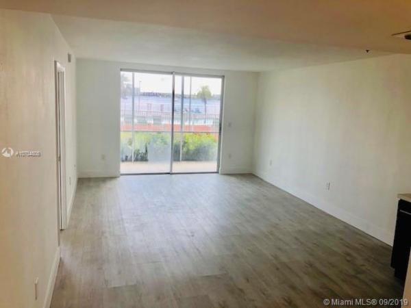 Point East, 2910 Point East Dr #M111, Aventura, Florida 33160, image 2