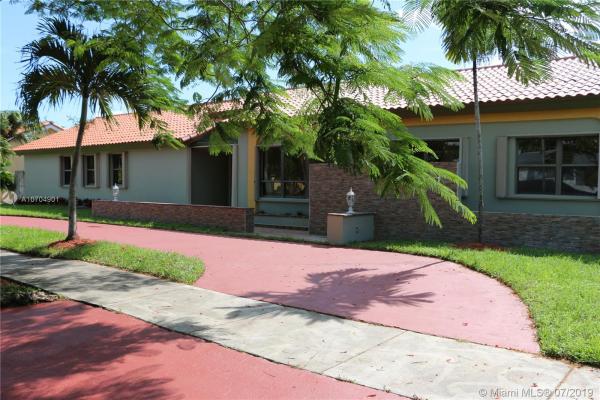 Povoa Gardens, 2910 SW 102nd Pl, University Park, Florida 33165, image 2