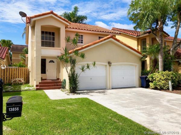 Charlestowne, 13856 SW 102nd Ln, The Hammocks, Florida 33186, image 2