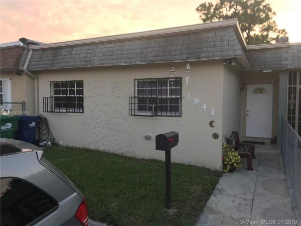 Vista Verde, 3941 NW 207th St Rd, Miami Gardens, Florida 33055, image 2