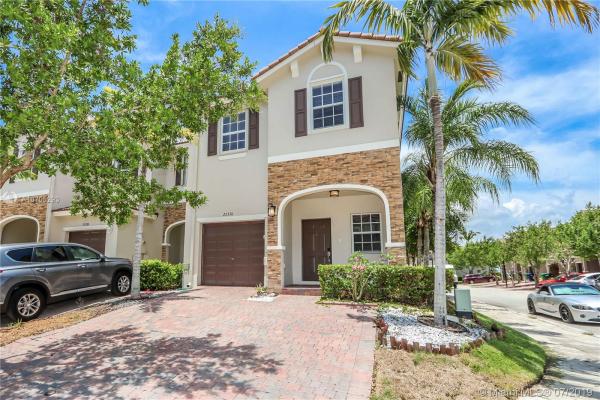 The Cove At Isles Of Bayshore, 22376 SW 89th Ave, Cutler Bay, Florida 33190, image 2