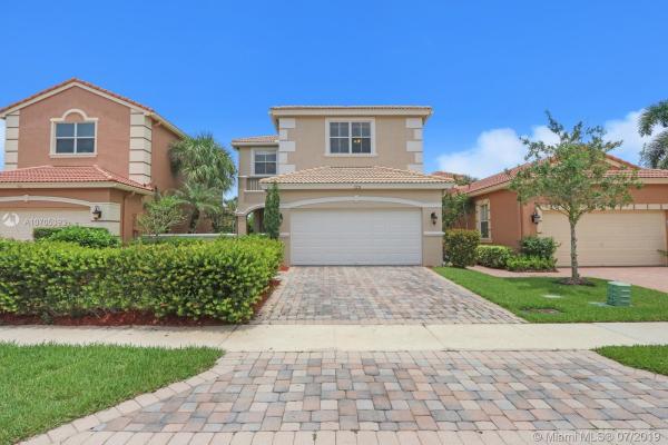 Isle Verde, 179 Isle Verde Way, Palm Beach Gardens, Florida 33418, image 2