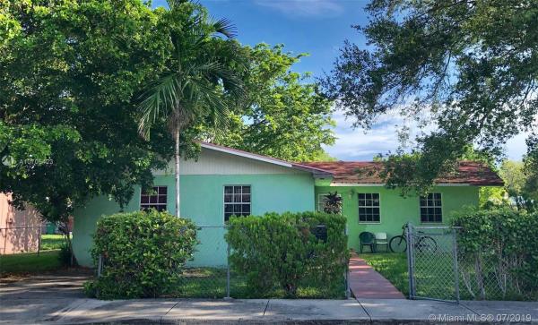 Percival Gardens, 3715 Oak Ave, Miami, Florida 33133, image 2