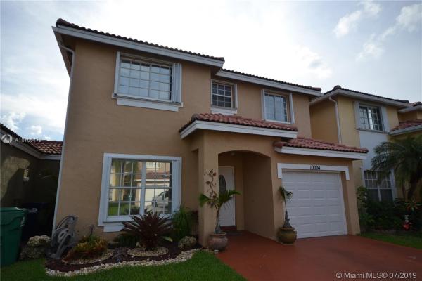 The Landings, 10004 SW 162nd Pl, The Hammocks, Florida 33196, image 2