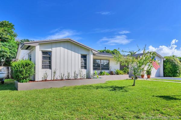 Saga Bay, 8430 SW 201st St, Cutler Bay, Florida 33189, image 2