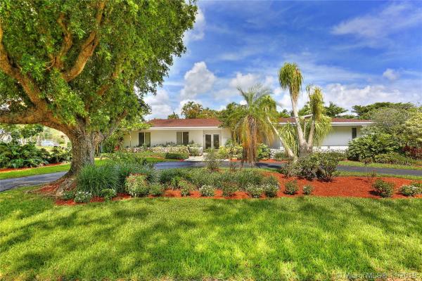 Morlin Estates, 12990 SW 74th Ct, Pinecrest, Florida 33156, image 2
