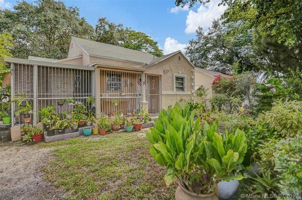 36th St Manors, 1114 NW 39th St, Miami, Florida 33127, image 2