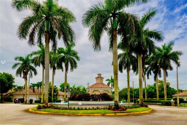 Regency Homes At Fairway Isles, 7701 S Aragon Blvd #5, Sunrise, Florida 33322, image 2