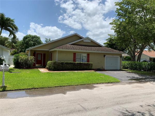 Willow Bend, 15109 SW 141st Pl, Country Walk, Florida 33186, image 2