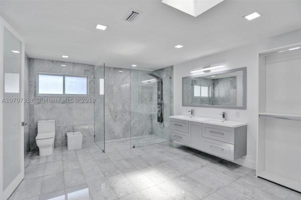 10965 SW 26th St, University Park, Florida 33165, image 2