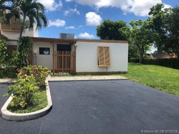 Trail Run, 13198 SW 10th Ln, Tamiami, Florida 33184, image 2