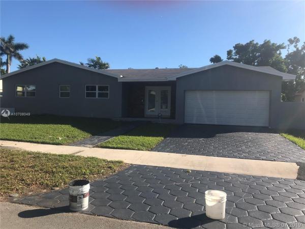 Fairmont Terrace, 410 NE 146th St, Golden Glades, Florida 33161, image 2