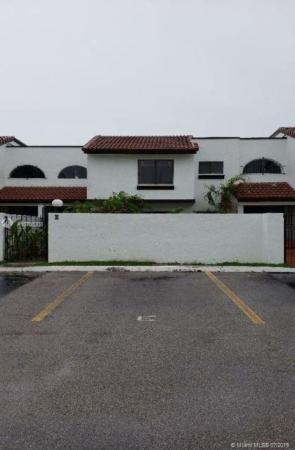 Villa Venezia, 1271 SW 124th Ct #2-E, Tamiami, Florida 33184, image 2