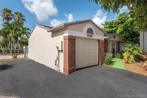 Brandywine, 14085 Langley Pl, Davie, Florida 33325, image 2