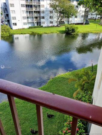Fernwoods, 8775 Park Blvd #301, Fountainebleau, Florida 33172, image 2