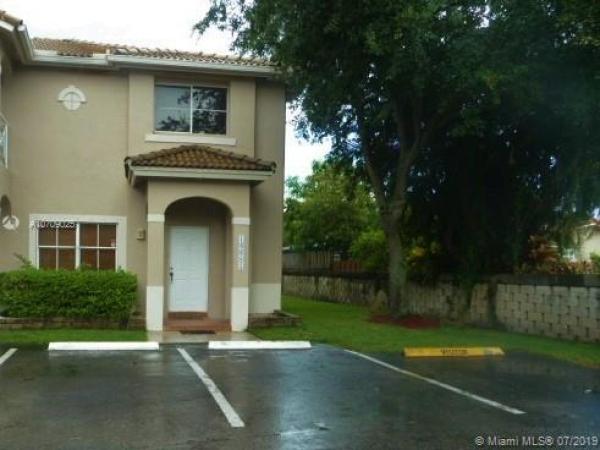 Paseos At Miami Lakes, 16605 NW 70th Ave #16605, Miami Lakes, Florida 33014, image 2