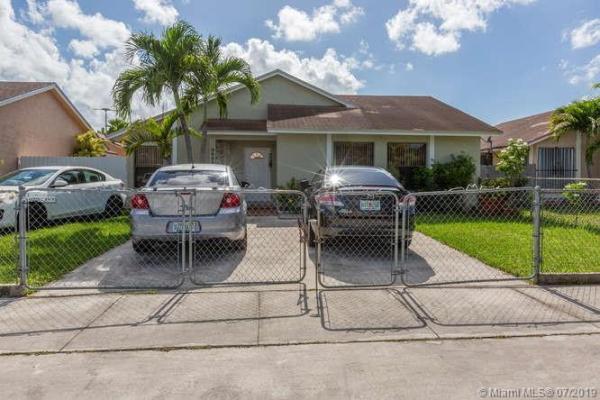 Pine Needles East Homes, 30204 SW 161st Ave, Leisure City, Florida 33033, image 2