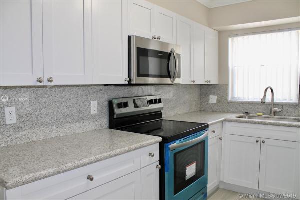 Kings Creek South, 7747 SW 86th St #D-412, Kendall, Florida 33143, image 2