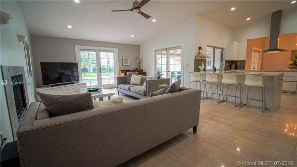 Live Oaks, 14490 SW 141st Pl, Country Walk, Florida 33186, image 2