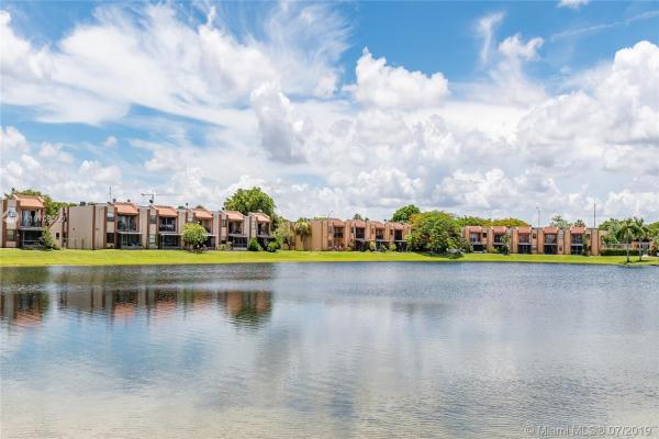 West Lake Village, 480 W Park Dr #201, Fountainebleau, Florida 33172, image 2